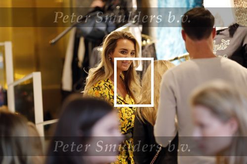 Amsterdam 12 november 2019
Presentatie en opening winkel Shoeby van Fred v Leer en Nicolette v Dam.
Monique Westenberg