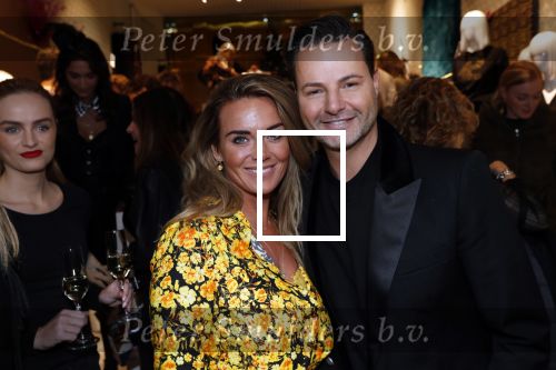 Amsterdam 12 november 2019
Presentatie en opening winkel Shoeby van Fred v Leer en Nicolette v Dam.
Monique Westenberg