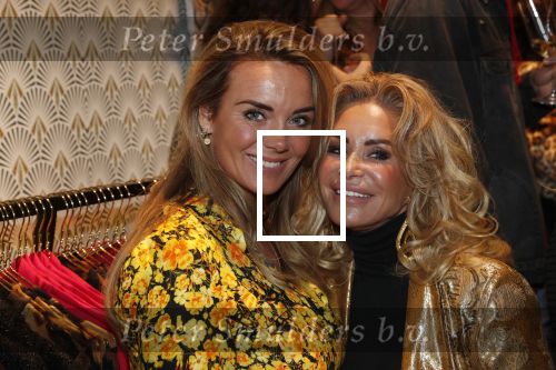 Amsterdam 12 november 2019
Presentatie en opening winkel Shoeby van Fred v Leer en Nicolette v Dam.
Monique Westenberg en Connie Witteman