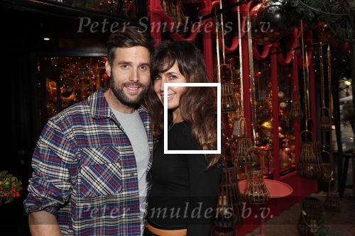 Amsterdam 12 november 2019
Presentatie en opening winkel Shoeby van Fred v Leer en Nicolette v Dam.
Nick Schilder met zijn vrouw Kirsten