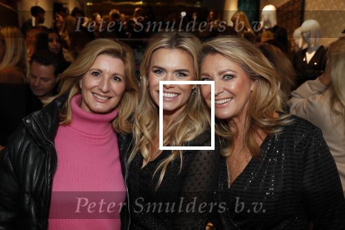 Amsterdam 12 november 2019
Presentatie en opening winkel Shoeby van Fred v Leer en Nicolette v Dam.