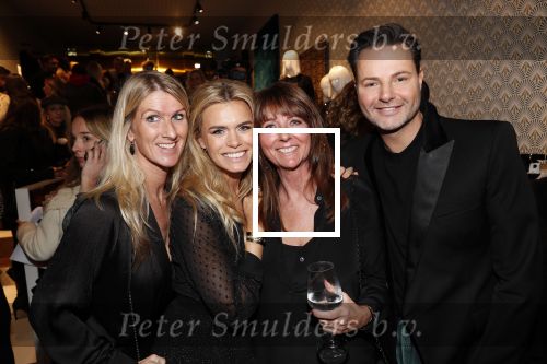 Amsterdam 12 november 2019
Presentatie en opening winkel Shoeby van Fred v Leer en Nicolette v Dam.