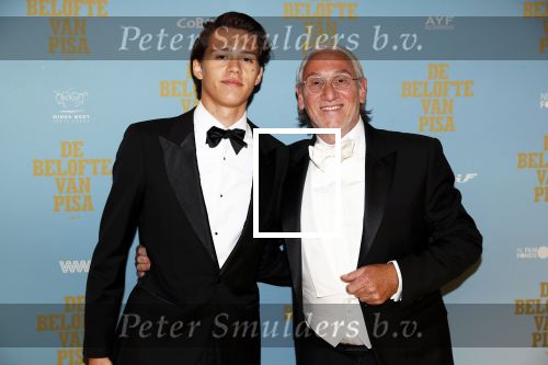 Amsterdam 7 oktober 2019
Premiere de belofte van Pisa in Tuschinski. Patrick Munsters met zijn zoon