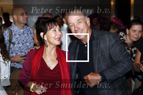 Amsterdam 5 oktober 2019
Premiere Sinterklaasfilm in pathe Arena . Peter Romer en Caroline v d Berg