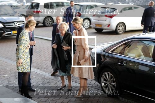 Amsterdam 4 november 2019
Koningin Maxima en prinses Beatrix arriveren bij uitreiking prins Bernhard cultuurprijs in theater aan het IJ.