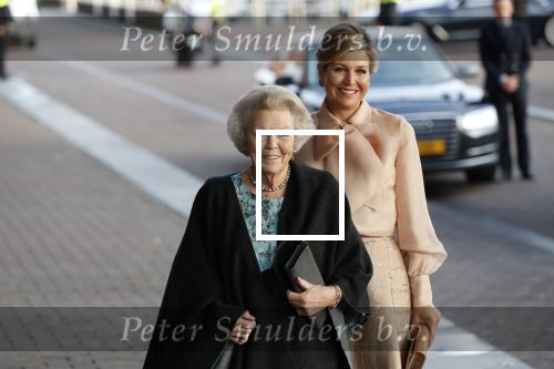 Amsterdam 4 november 2019
Koningin Maxima en prinses Beatrix arriveren bij uitreiking prins Bernhard cultuurprijs in theater aan het IJ.
