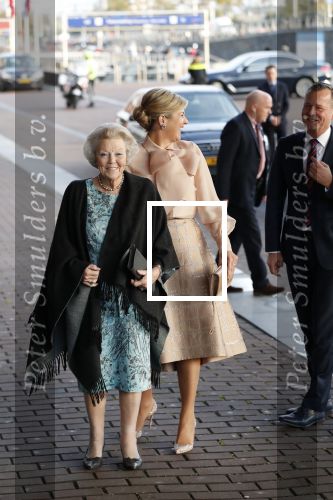 Amsterdam 4 november 2019
Koningin Maxima en prinses Beatrix arriveren bij uitreiking prins Bernhard cultuurprijs in theater aan het IJ.