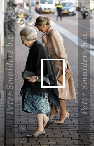 Amsterdam 4 november 2019
Koningin Maxima en prinses Beatrix arriveren bij uitreiking prins Bernhard cultuurprijs in theater aan het IJ.