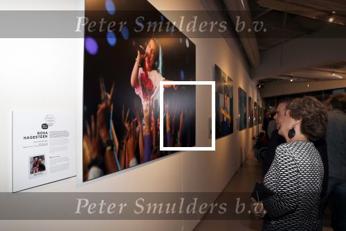 Amstelveen 1 oktober 2019
15 jaar de Esther Vergeer Foundation in het Cobra museum . Er wordt een expositie geopend van 15 fotografen waaronder oa William Rutten Estelle Cruijff Klaasjan v d Weij Patty Brard Isa Hoes Marco Borsato Sacha de Boer Klaas v Kruistem en Edwin Smulders. Anouk Smulders presenteert het en Prinses Margriet is aanwezig.