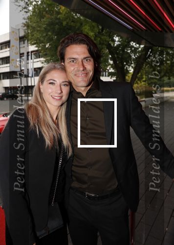 Hilversum 7 oktober 2019
Gala voor breast care foundation in studio 21. Rob Boekema met zijn vriendin
