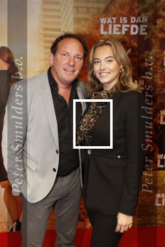 Amsterdam 14 oktober 2019
Premiere Wat is dan liefde in Tuschinski. Robert Leroy met zijn vriendin Jamy de Boer