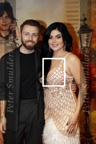 Amsterdam 14 oktober 2019
Premiere Wat is dan liefde in Tuschinski. Roxeanne Hazes kwam met partner Erik Zwennes