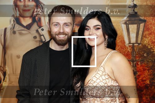 Amsterdam 14 oktober 2019
Premiere Wat is dan liefde in Tuschinski. Roxeanne Hazes kwam met partner Erik Zwennes