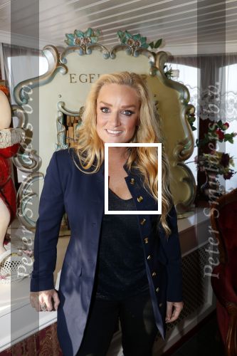 Amsterdam 30 oktober 2019
Perspresentatie Holland zingt Hazes met Jeroen v d Boom Danny de Munk Gerard Joling Samantha Steenwijk en Glennis Grace op feestboot De Jordaan.