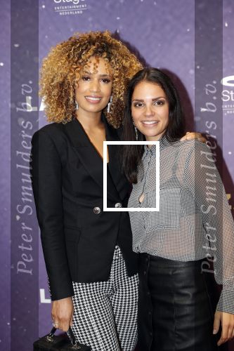 Amsterdam 13 oktober 2019
Premiere Lazarus in het deLamar theater. Sharon Doorson kwam met een vriendin