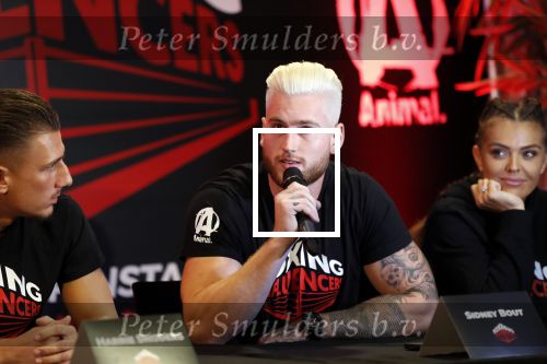 Almere 26 september 2019
Presentatie influencer boxing avond in sportcentrum Almere. Sidney Bout