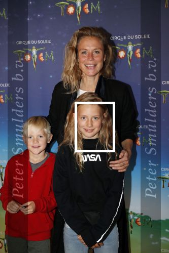 Den Haag 13 september 2019
Premiere Cirque du Soleil op het malieveld in Den Haag. Sophie Hilbrand met haar kinderen en vriendjes