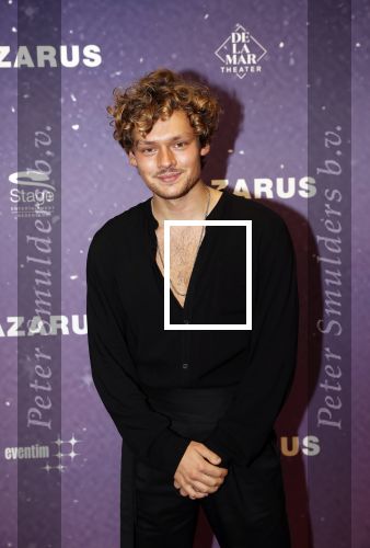 Amsterdam 13 oktober 2019
Premiere Lazarus in het deLamar theater. Soy Kroon kwam met zijn moeder