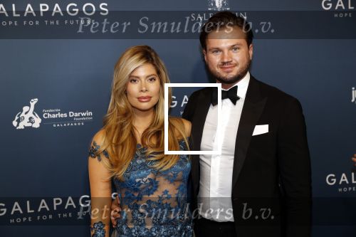 Amsterdam 28 oktober 2019
Premiere Galapagos in Tuschinski. Stephanie Tency met vriend