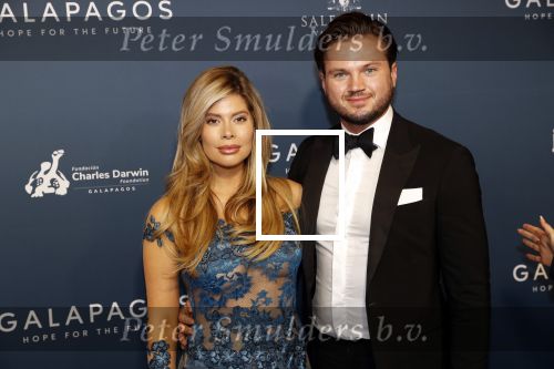 Amsterdam 28 oktober 2019
Premiere Galapagos in Tuschinski. Stephanie Tency met vriend