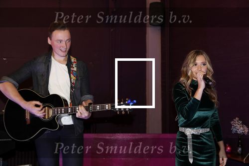 Utrecht 21 oktober 2019
Boekpresentatie Sterre Koning bij de ping pong club. Romy Monteiro krijgt het eerste boek.