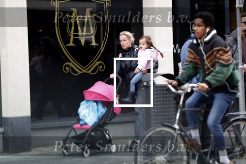 Amsterdam 1 oktober 2019
Suze Mens met haar dochter.