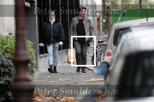 Amsterdam 4 november 2019
Twan Huys aan het winkelen met zijn vrouw