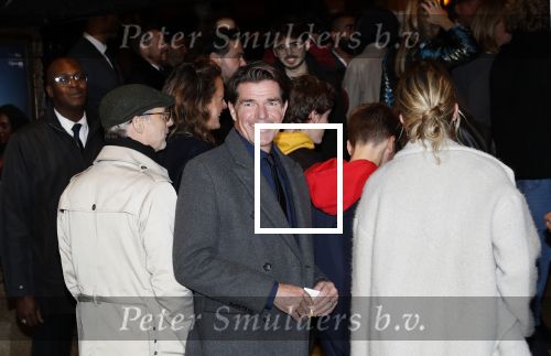 Amsterdam 7 oktober 2019
Premiere de belofte van Pisa in Tuschinski. Twan Huys kwam met zijn vrouw