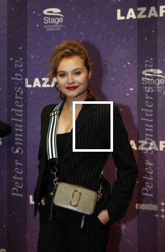 Amsterdam 13 oktober 2019
Premiere Lazarus in het deLamar theater. Vajen v d Bosch kwam met haar zus