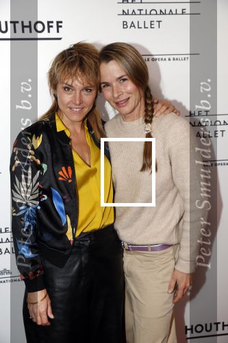 Amsterdam 31 oktober 2019
Laatste voorstelling Nationaal ballet met Igone de Jongh in de stopera. Wende Snijders met een vriendin