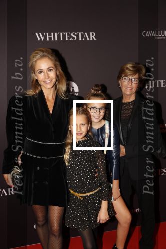 Amsterdam 8 oktober 2019
Premiere Whitestar met Britt Dekker.
Wendy v Dijk kwam met haar moeder en dochter Lizzy