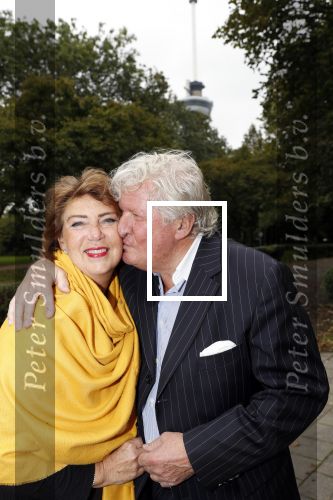 Rotterdam 14 oktober 2019
Surprise feestje voor Gerard Cox. Willibrord Frequin met zijn vriendin