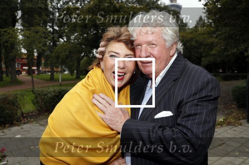 Rotterdam 14 oktober 2019
Surprise feestje voor Gerard Cox. Willibrord Frequin met zijn vriendin