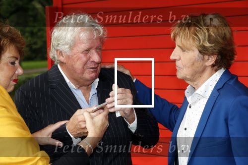 Rotterdam 14 oktober 2019
Surprise feestje voor Gerard Cox. Willibrord Frequin en Jacques Herb
