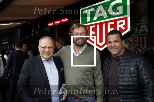Amsterdam 16 oktober 2019
Presentatie nieruwe Tag Heuer Max Verstappen horloge bij Majestic. Max arriveert in een speciale Aston Martin op de dam in Amsterdam. Shelly sterk presenteert de presentatie. Wim Zegwaard met Chris Lukken enâ€¦