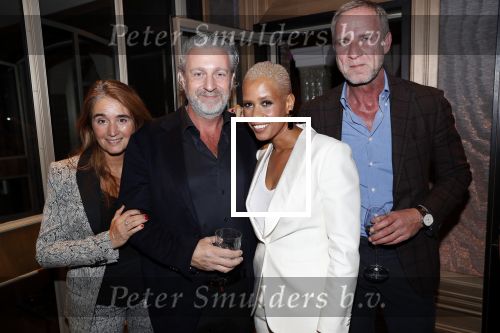 Amsterdam 3 november 2019
Boekpresentatie Yce Sidibeh in hotel 27 . Mark Teurlings en Jimena