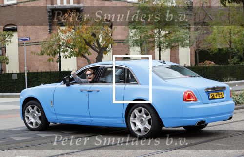 Amsterdam 24 oktober 2020
Bas Smit in blauwe Rolls Royce