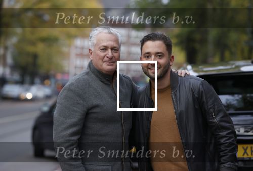 Amsterdam 19 oktober 2020
Bram Moszkowicz met zijn zoon Nathan in Amsterdam Zuid