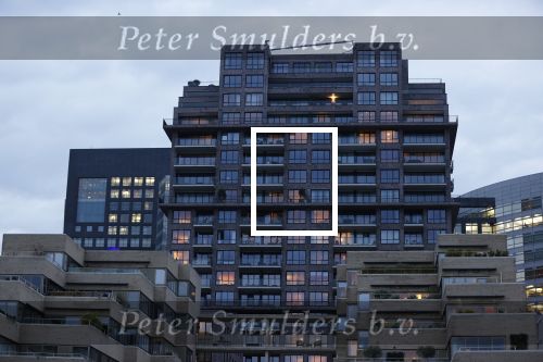 Amsterdam 20 oktober 2020
Penthouse / appartement huis Daley Bliond op de zuidas