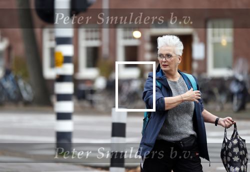 Amsterdam 10 november 2020
Doris Baaten op straat in Amsterdam zuid