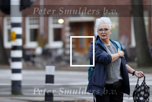 Amsterdam 10 november 2020
Doris Baaten op straat in Amsterdam zuid