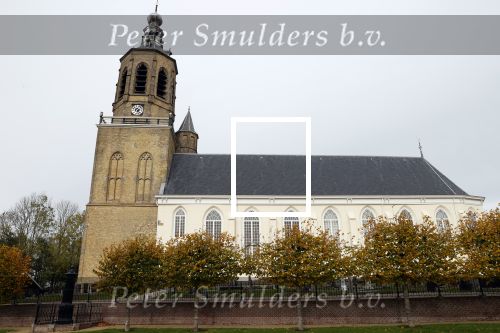 Dronrijp 29 oktober 2020
Het Graf van Aart Staartjes . Zijn huis staat tegen over de kerk.