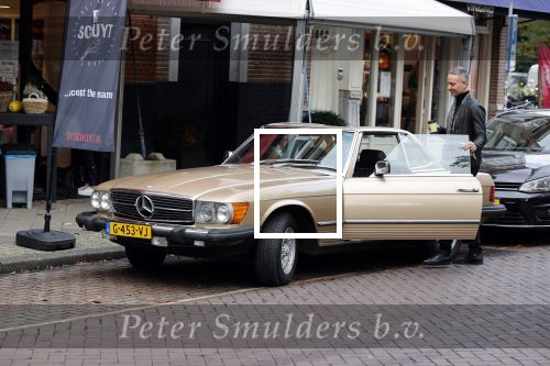 Amsterdam 5 november 2020
Eric Kuster in zijn oldtimer Mercedes in de cornelis schuytstraat