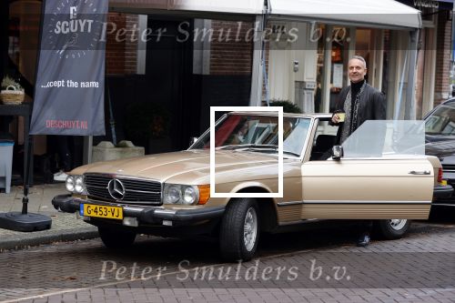 Amsterdam 5 november 2020
Eric Kuster in zijn oldtimer Mercedes in de cornelis schuytstraat
