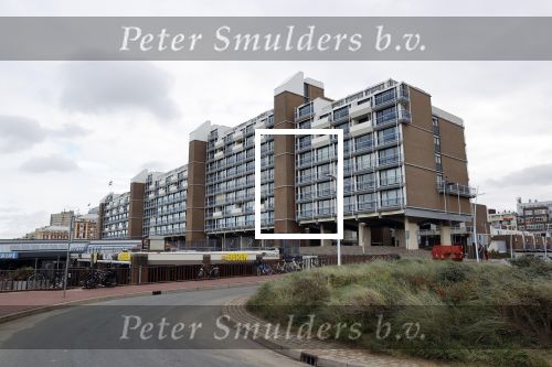 Scheveningen 22 oktober 2020
In dit appartementen complex wonen Lee Towers en Erica Terpstra. Huis