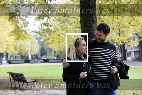 Amsterdam 15 oktober 2020
Eva Jinek en haar vriend Dexter van der Voorn wandelend in Amsterdam zuid