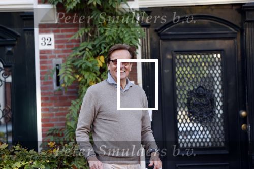 Den Haag 7 november 2020
Fran Jansen bij zijn huis .