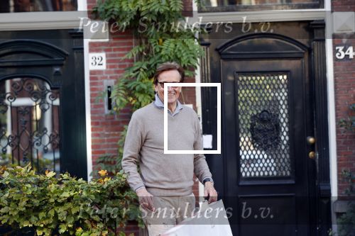 Den Haag 7 november 2020
Fran Jansen bij zijn huis .