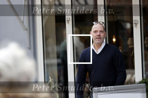 Zandvoort 18 oktober 2020
De ex Vriend van Martien Meiland Frank die twee winkels in Zandvoort heeft.
Nick Dijkman interviewt hem