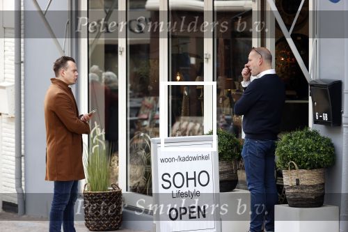 Zandvoort 18 oktober 2020
De ex Vriend van Martien Meiland Frank die twee winkels in Zandvoort heeft.
Nick Dijkman interviewt hem